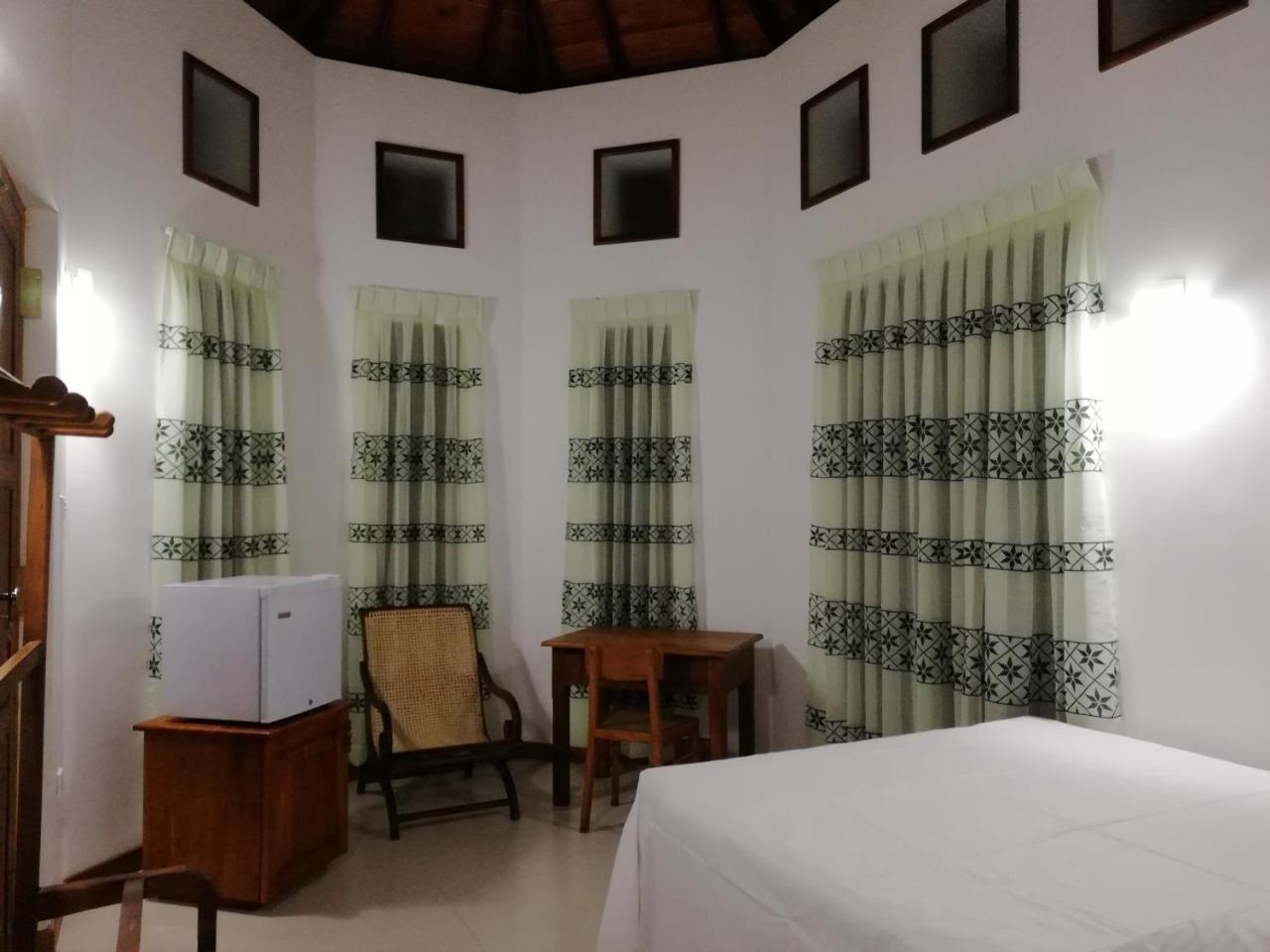 Bed and Breakfast Air Port 5 Minutes Super Clean Upul Negombo Zewnętrze zdjęcie