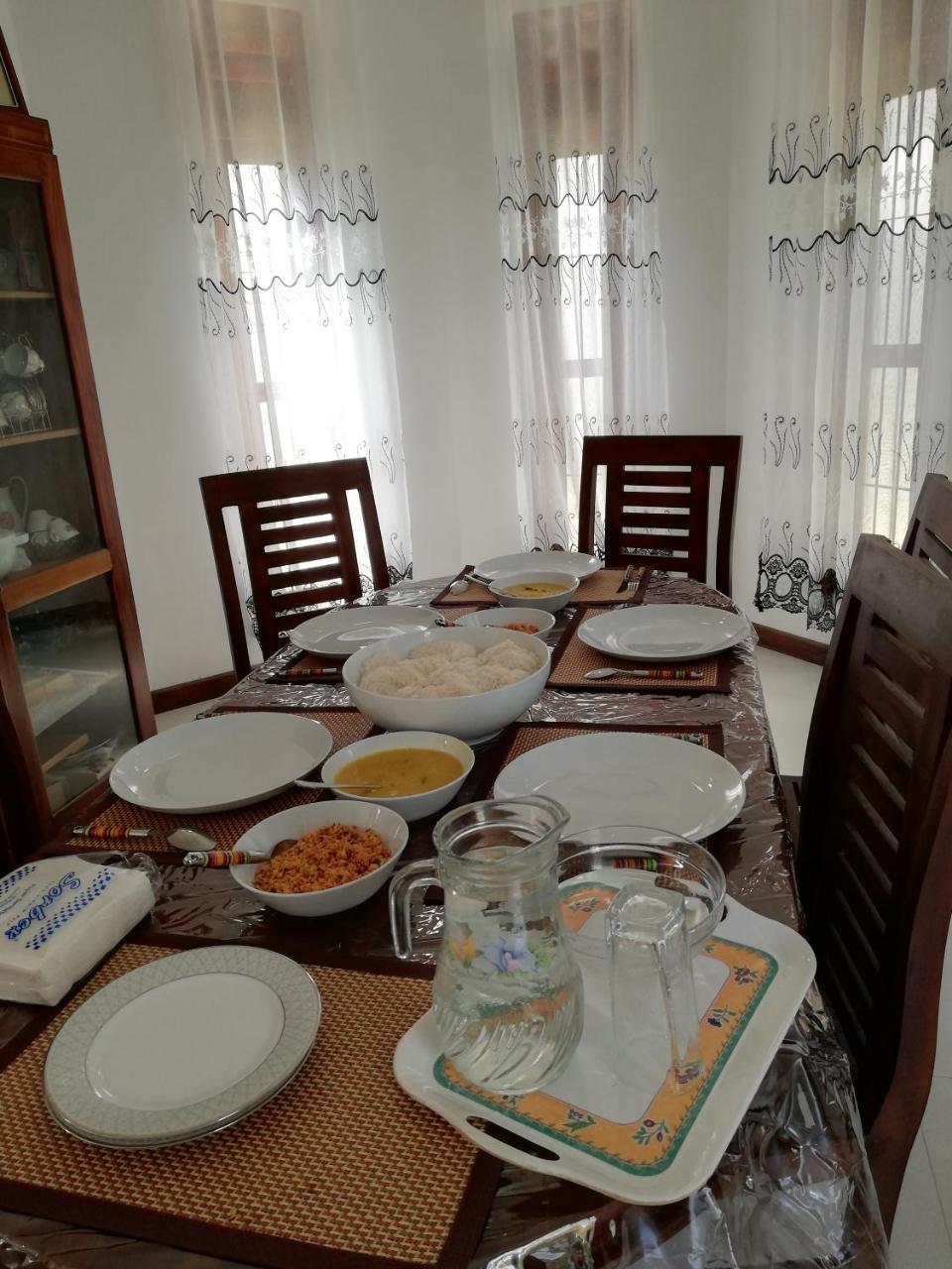 Bed and Breakfast Air Port 5 Minutes Super Clean Upul Negombo Zewnętrze zdjęcie