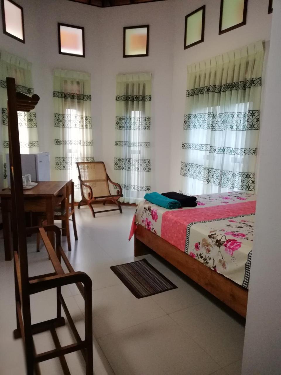 Bed and Breakfast Air Port 5 Minutes Super Clean Upul Negombo Zewnętrze zdjęcie